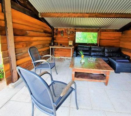 Vakantiehuis Met Jacuzzi 4 Personen 지손 외부 사진