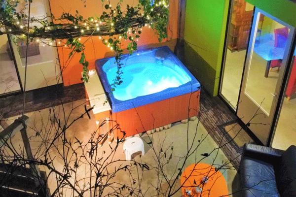 Vakantiehuis Met Jacuzzi 4 Personen 지손 외부 사진